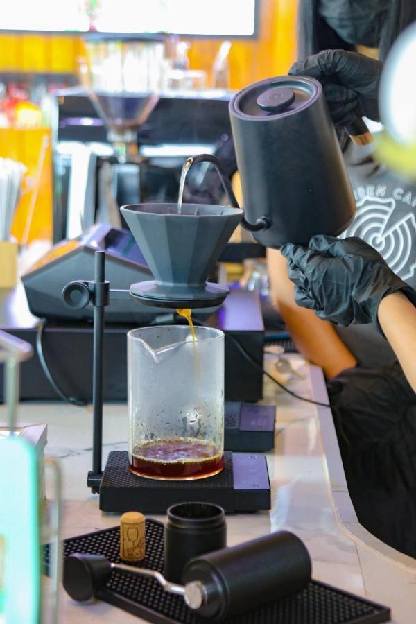 Srihome ยายศรีโฮมแอนแคมป์ปิ้ง Ban Don Tum Exteriör bild