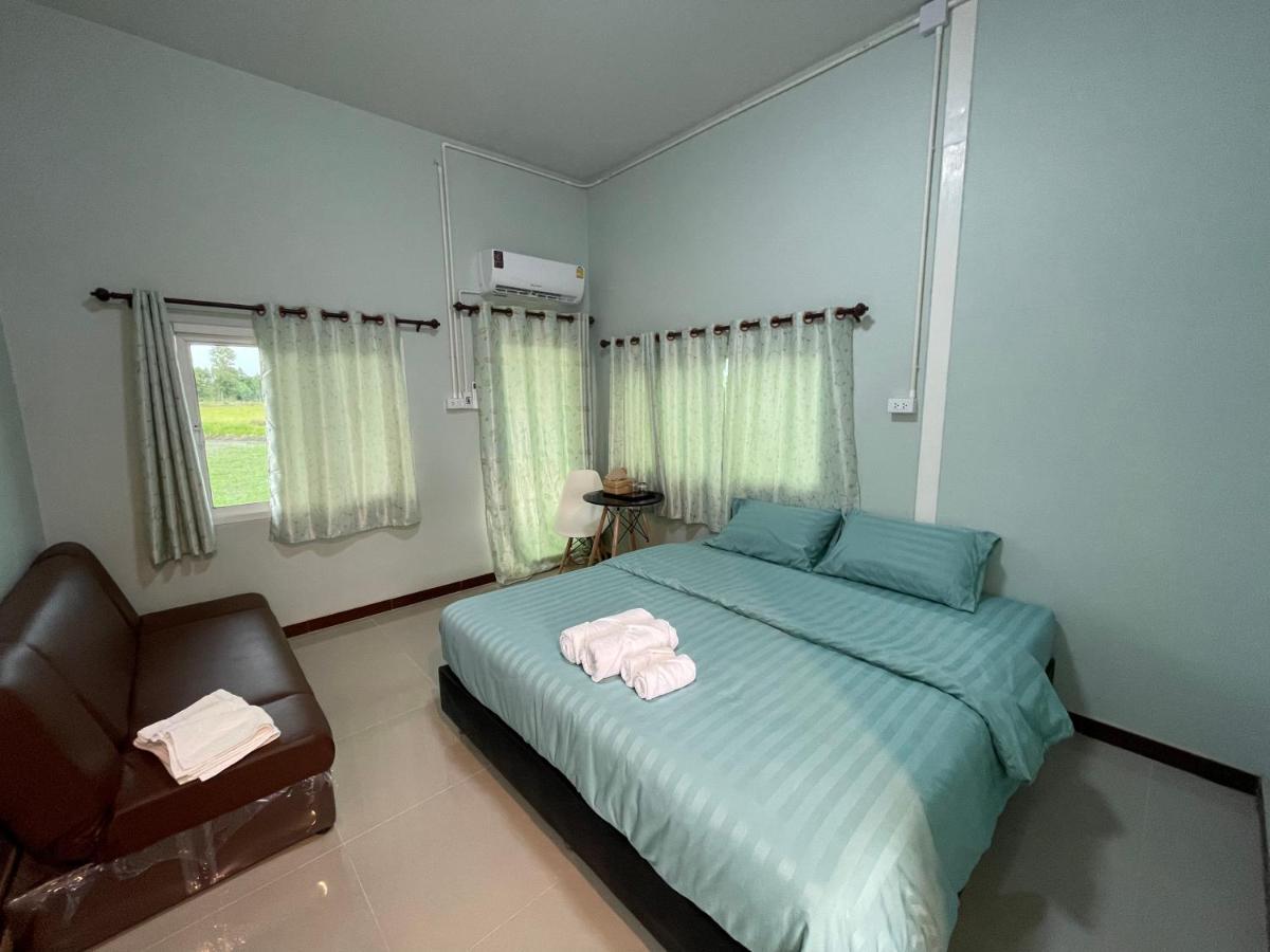 Srihome ยายศรีโฮมแอนแคมป์ปิ้ง Ban Don Tum Exteriör bild