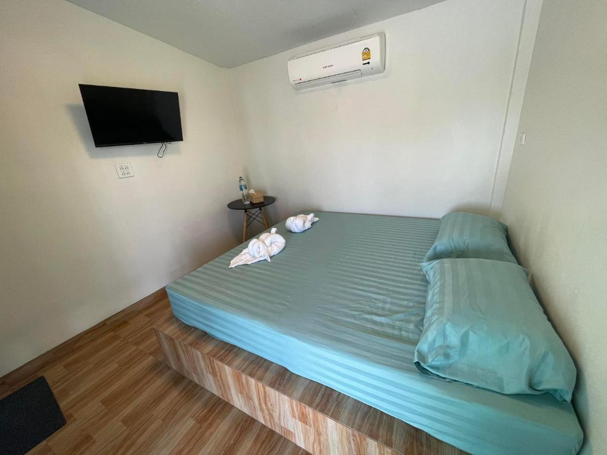 Srihome ยายศรีโฮมแอนแคมป์ปิ้ง Ban Don Tum Exteriör bild